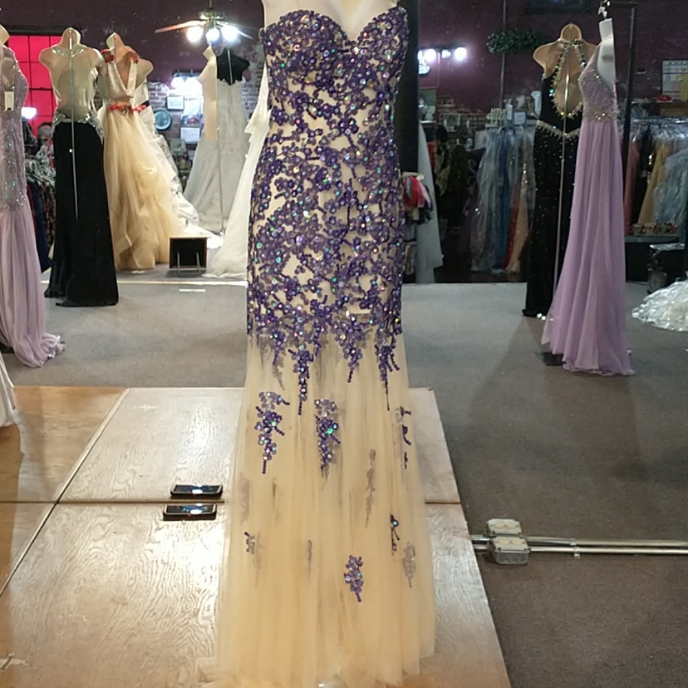 Prom dress